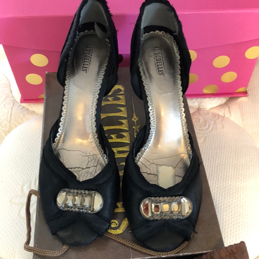 Seychelles open toe satin Dress Heel